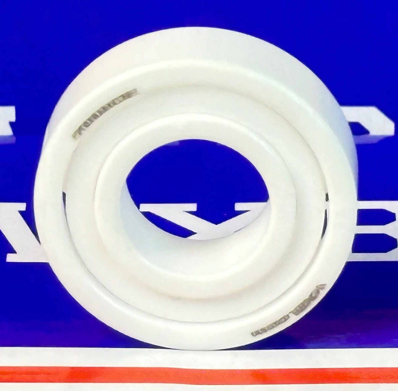 7002 Angular Contact Full Ceramic Bearing 15x32x9mm