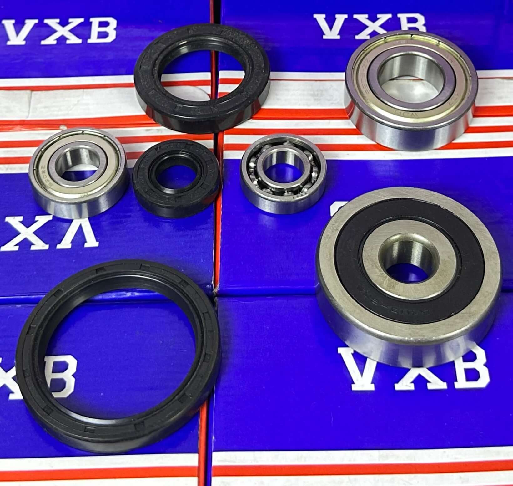 Suzuki LT-250 E QUADRUNNER ATV Bearings Kit both sides Front Wheels Suzuki LT-250 E QUADRUNNER ATV Bearings Kit both sides Front Wheels