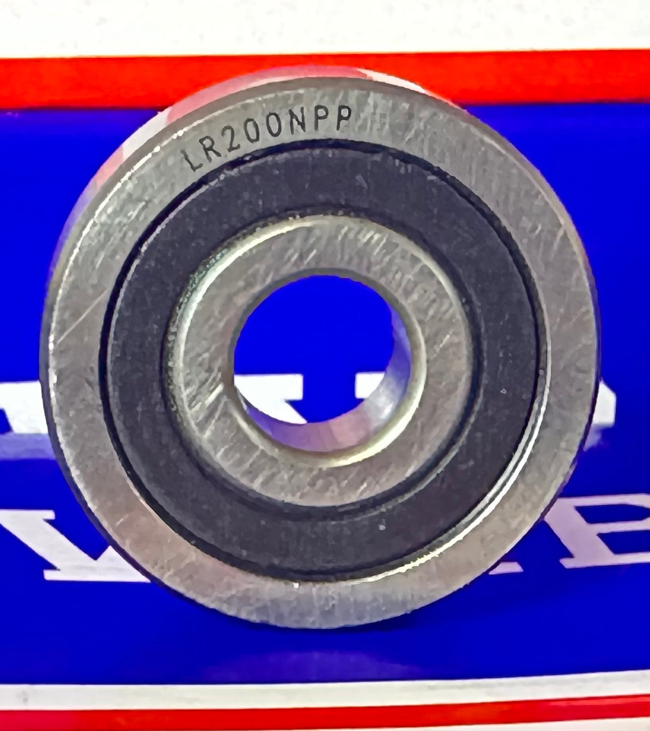 LR200NPP Track Single Row Ball Bearing Sealed 10x32x9 Track Bearing