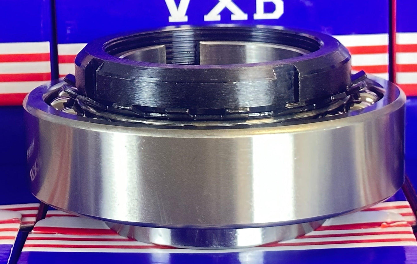 2215K+H Tapered Self Aligning Ball Bearing - Adapter Sleeve 65x130x31mm