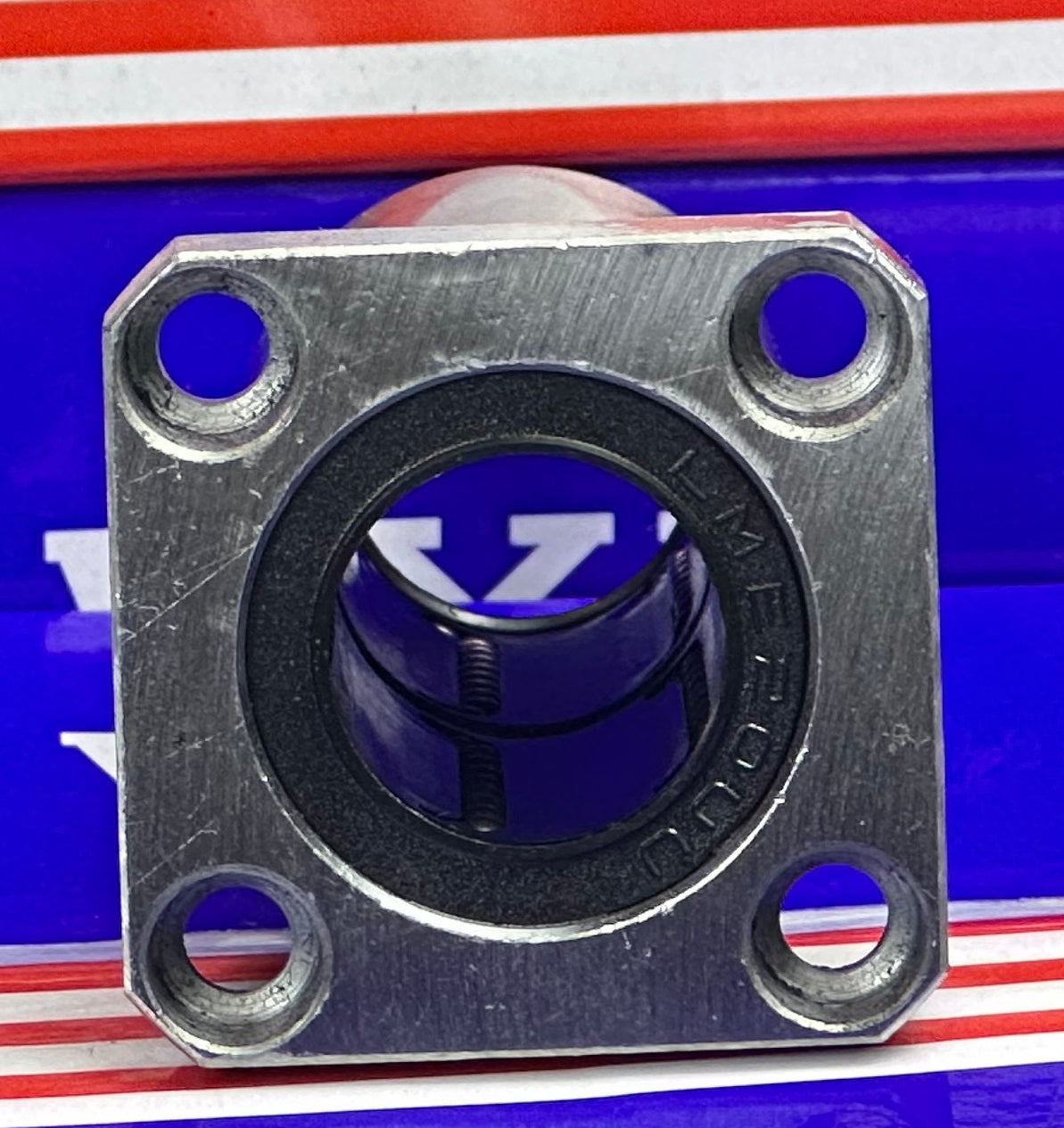 LMEK20LUU 20mm Long Square Flanged Bushing Linear Motion