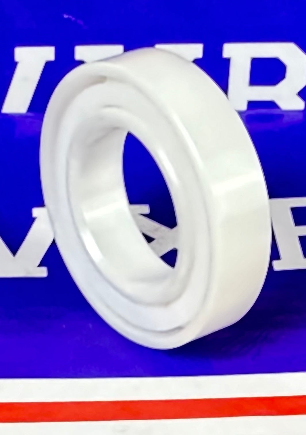 7903 Angular Contact Full Ceramic Ball Bearing 17x30x7mm