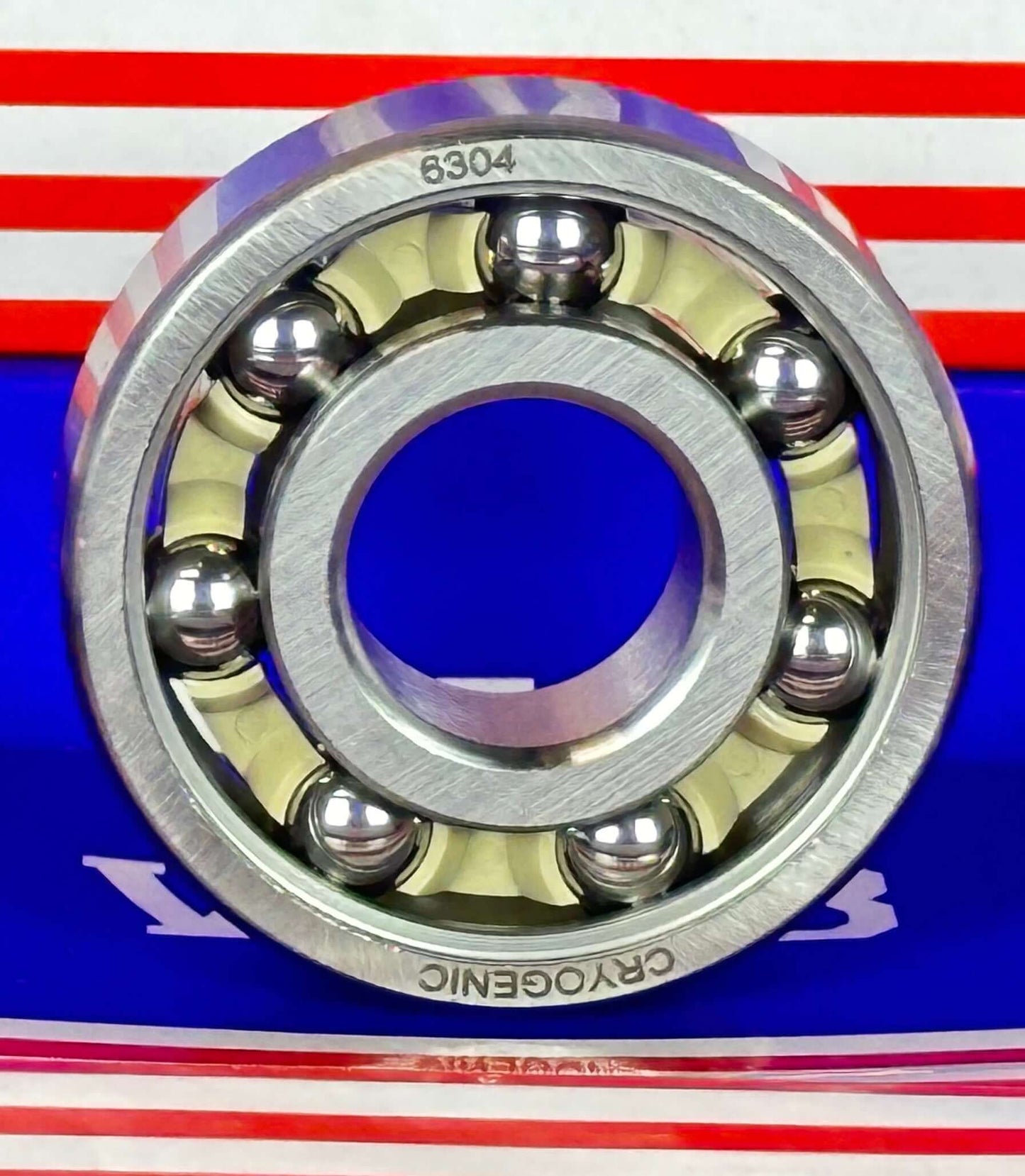 Cryogenic 6304 Ball Bearing Stainless Steel ABEC 3 PEEK cage
