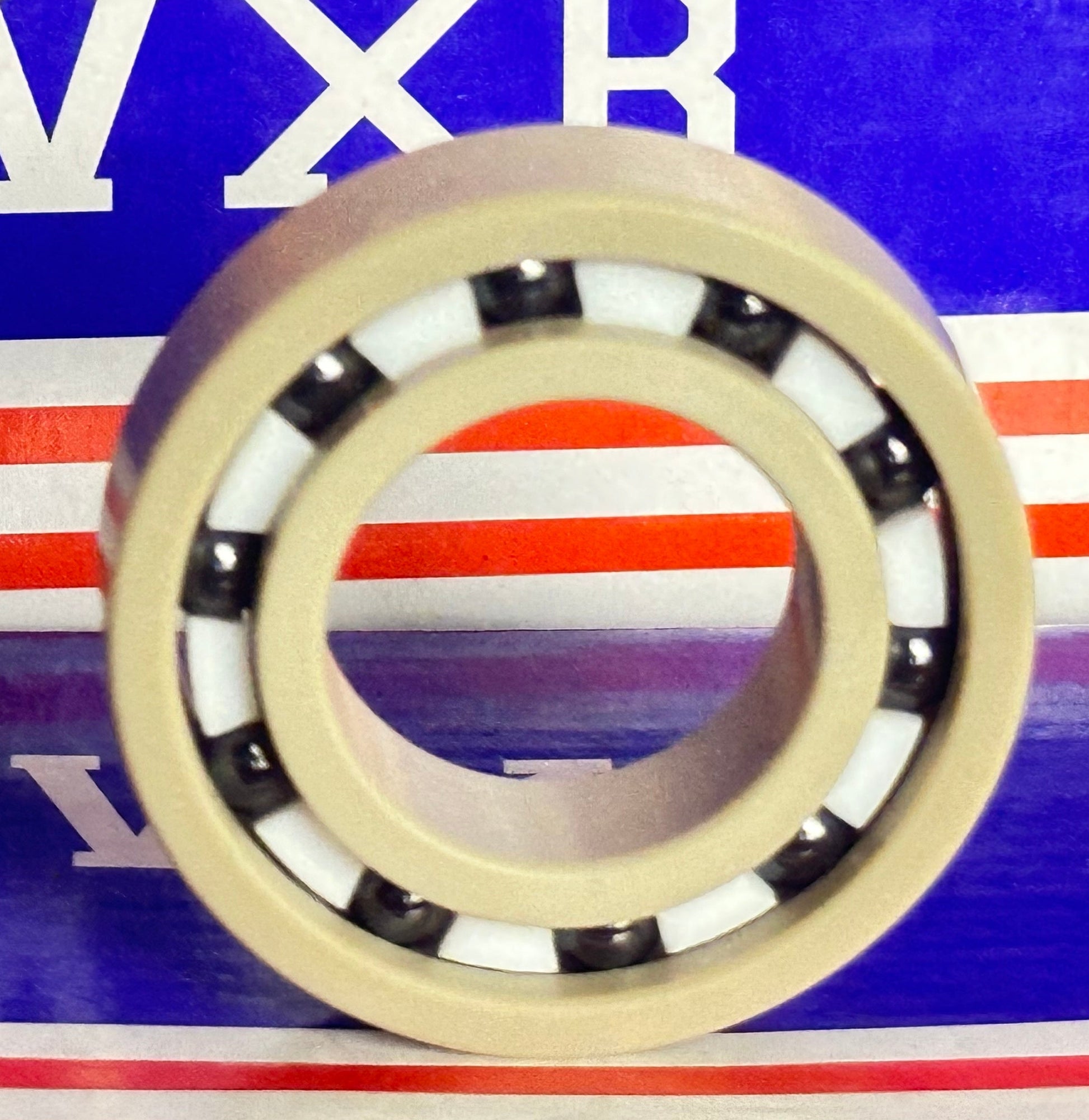 6005 PEEK Ball Bearing - Si₃N₄ Ceramic Balls - PTFE Cage - 25x47x12mm