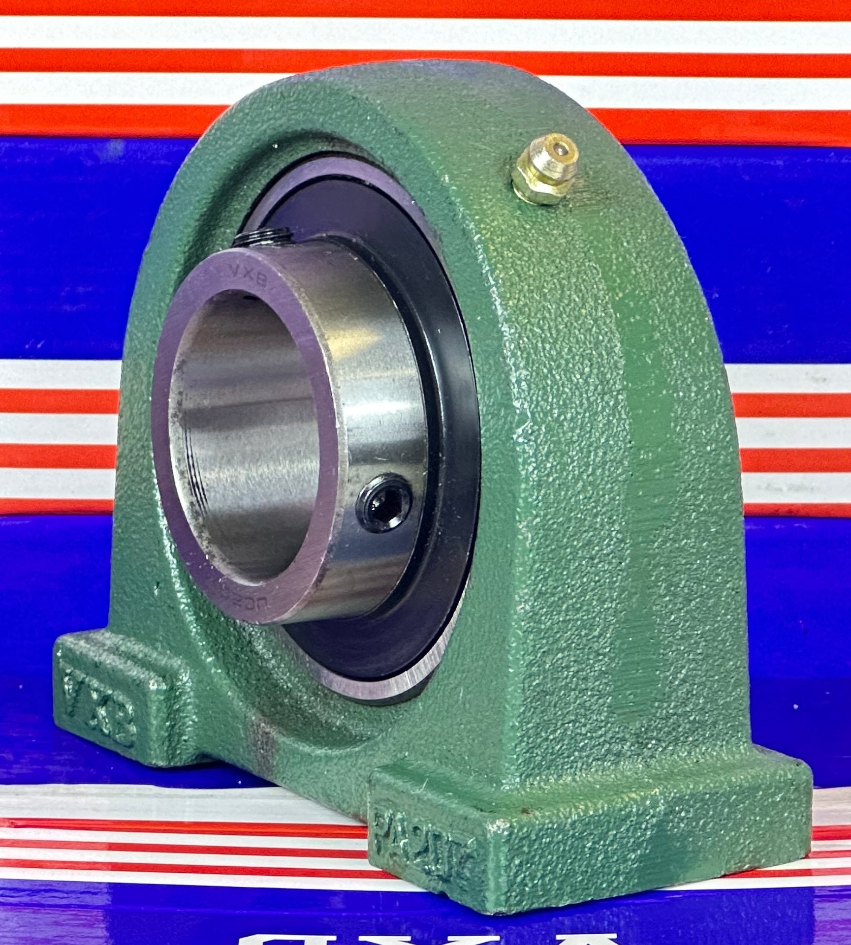 UCPA207 Bearing 35mm Set Screw Tapped Base Pillow Block Bearing