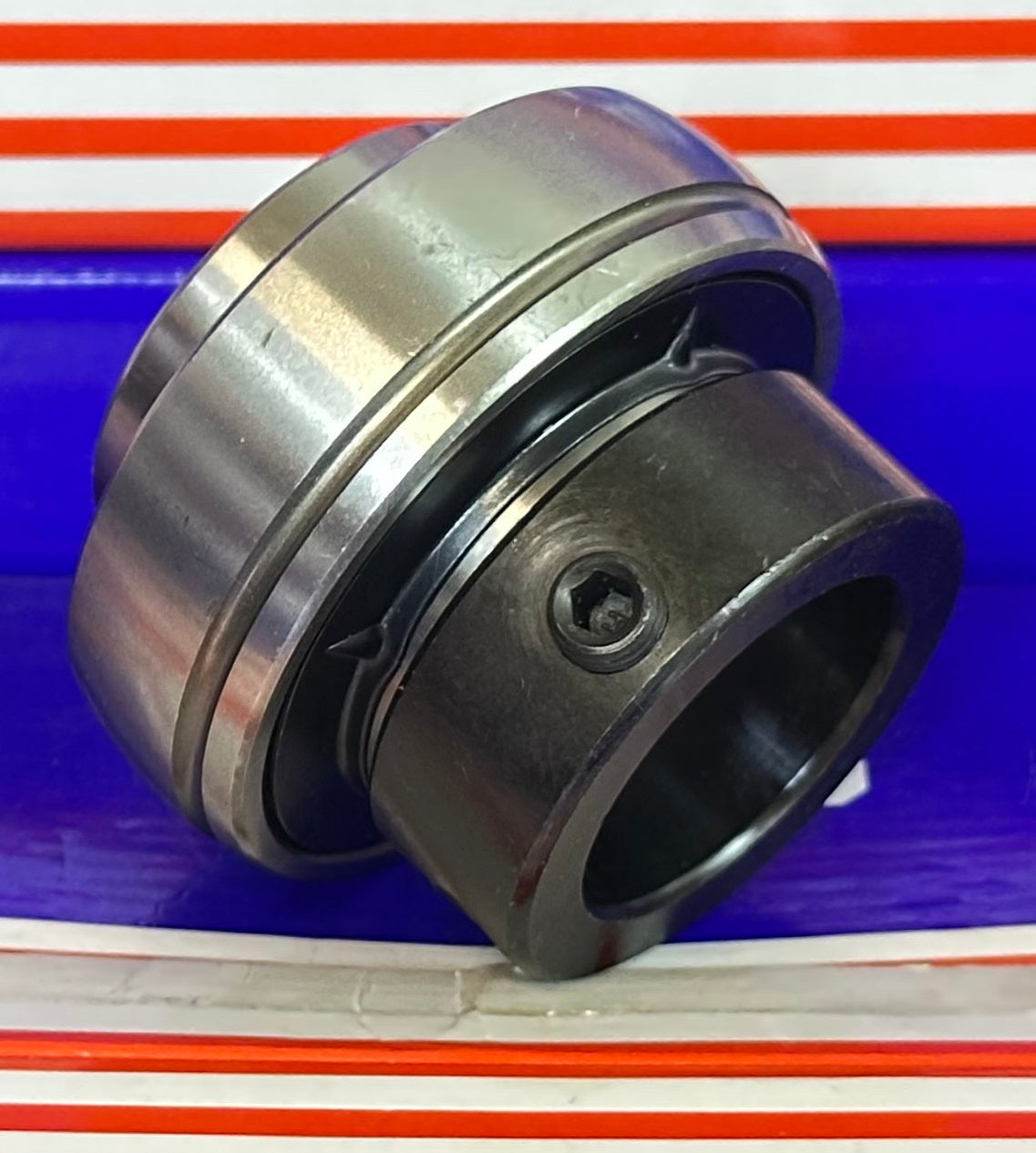 HC206 30mm Bearing Insert 30mm Mounted - Eccentric Collar lock