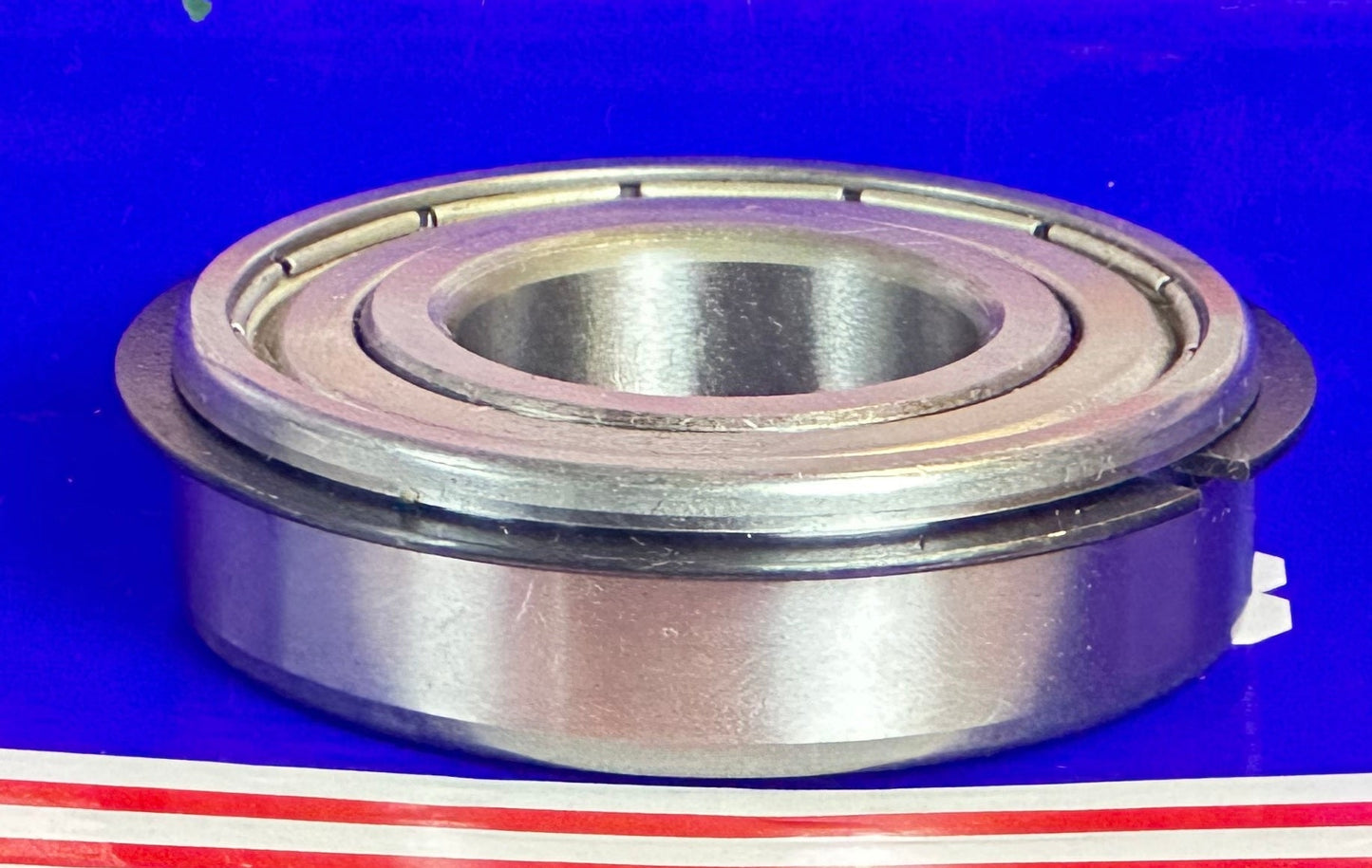 6205ZZNR Bearing 25x52x15mm Shielded - Snap ring