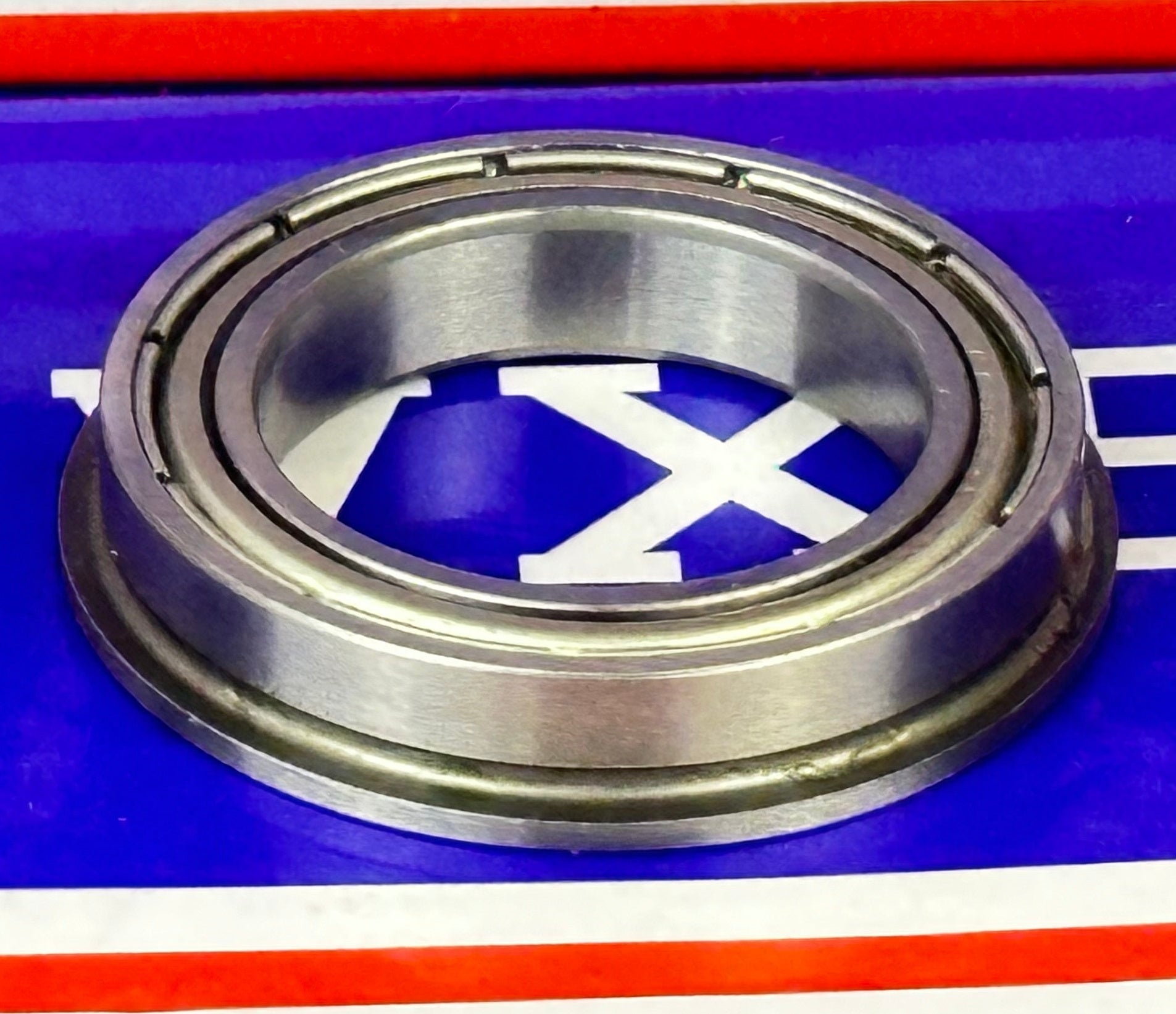 F6805ZZ Flanged Ball Bearing - 25mm Bore - 25x37x7mm