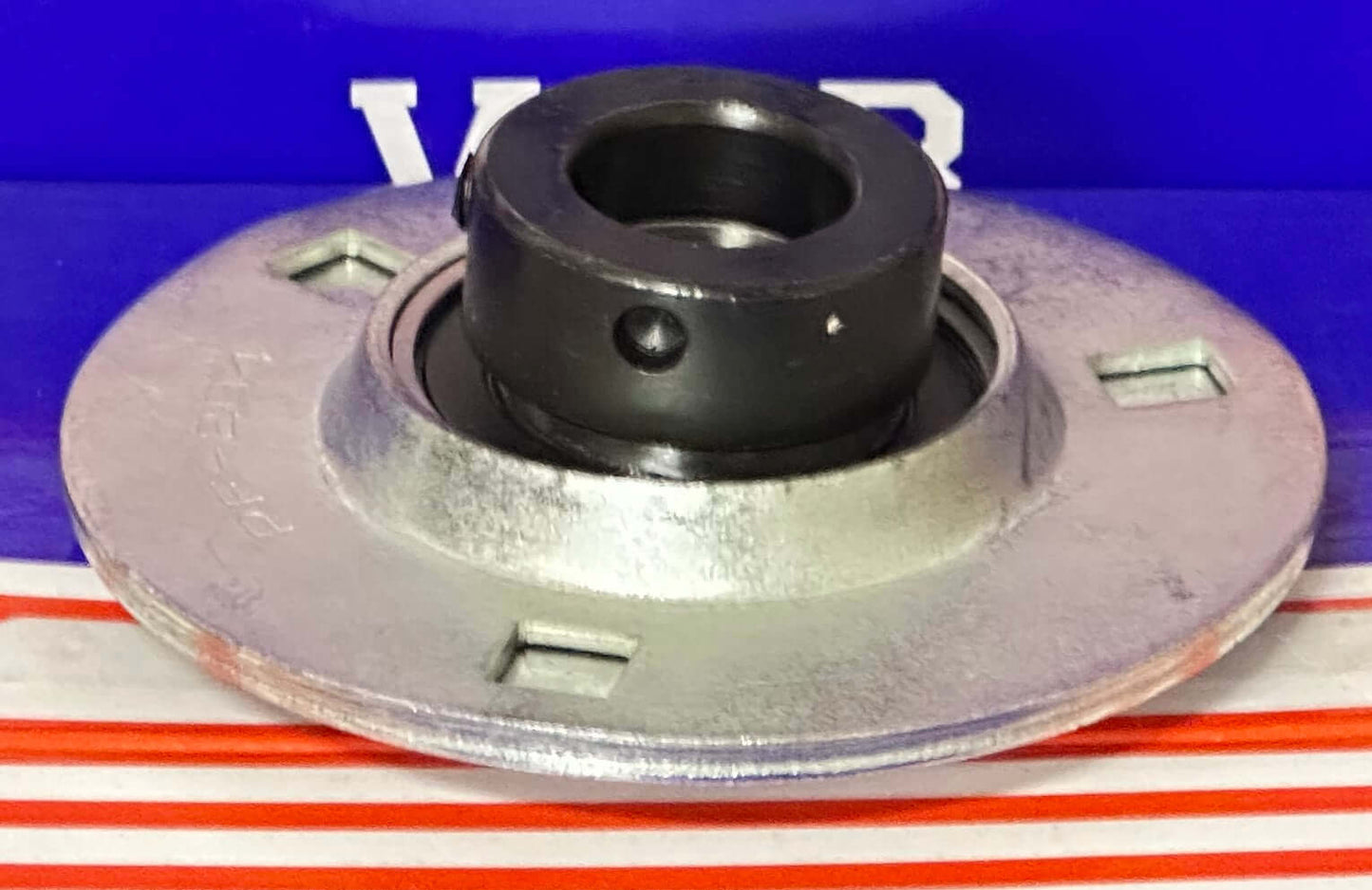 SAPF204-12 3/4" Pressed steel round 3-Bolt Flanged Mounted