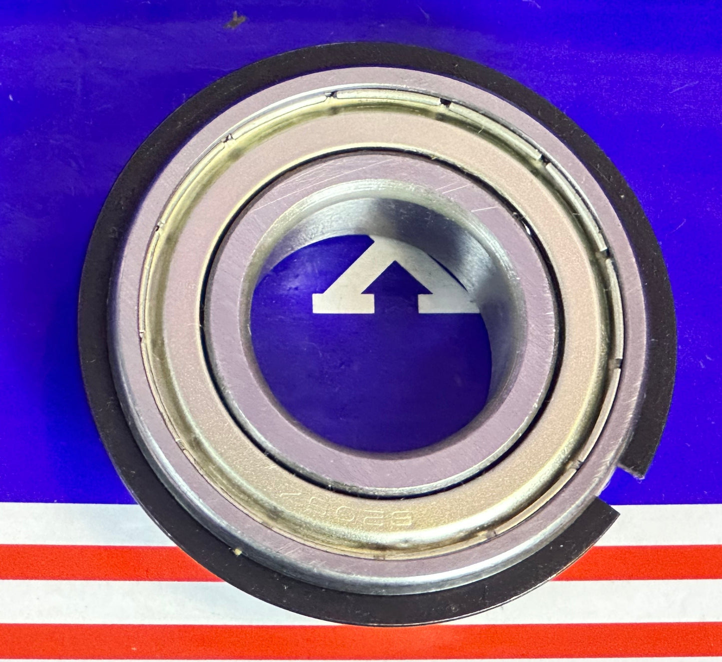 6205ZZNR Bearing 25x52x15mm Shielded - Snap ring