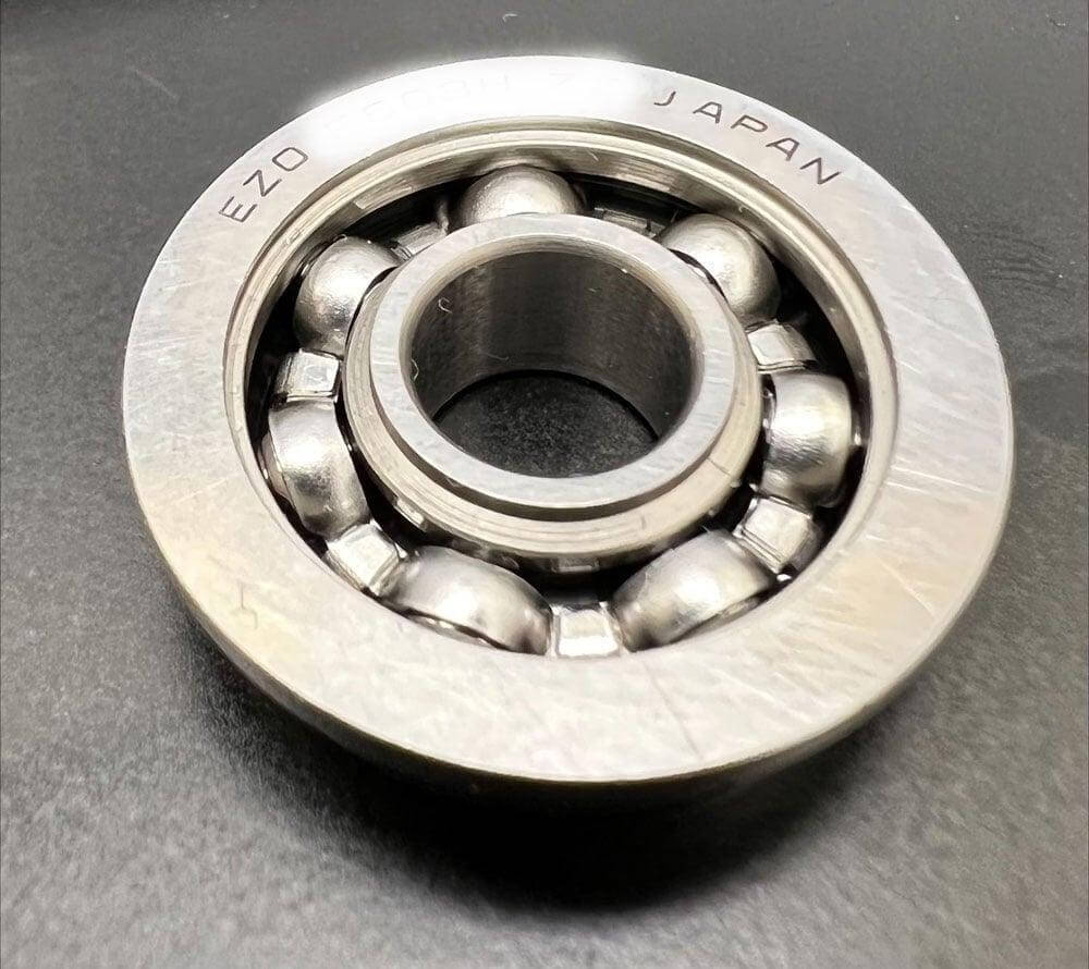 SFRW155 ABEC-3 Flanged Bearing Extended Inner Ring 5/32" x 5/16" x 7/64" EZO Japan